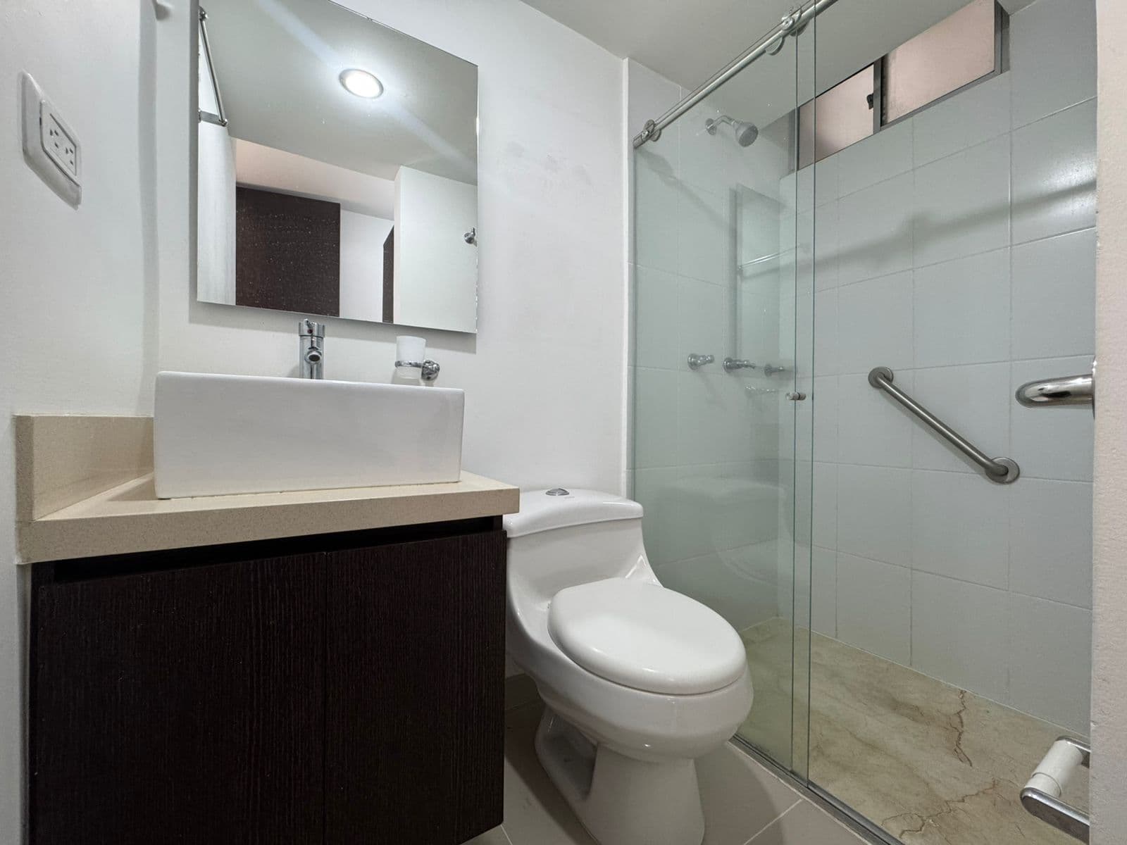 Apartment for Sale, Sabaneta Area—Valparaiso Complex