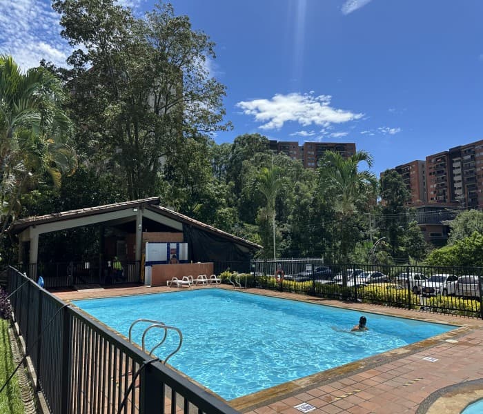Apartment for Sale in the Rodeo Alto Neighborhood—Mirador de San Nicolás Complex