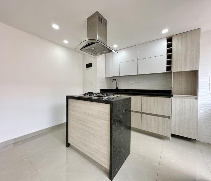 Apartment for Rent in the Las Lomitas Neighborhood, Sabaneta—Monteflor Complex