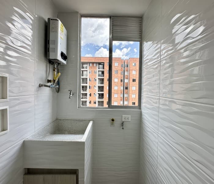 Apartment for Sale in the Las Lomitas Neighborhood, Sabaneta—Monteflor Complex