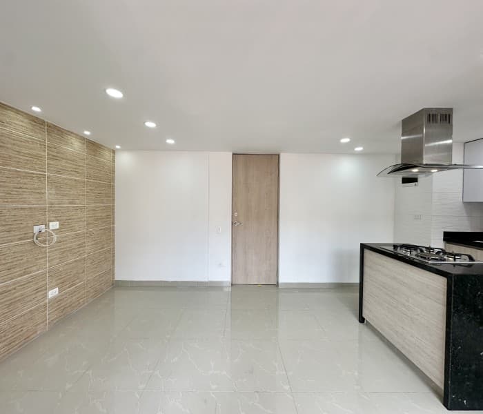 Apartment for Rent in the Las Lomitas Neighborhood, Sabaneta—Monteflor Complex