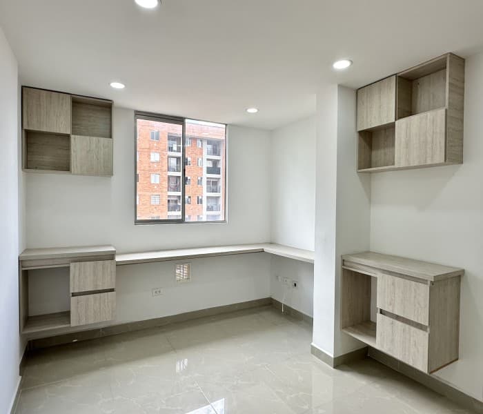 Apartment for Sale in the Las Lomitas Neighborhood, Sabaneta—Monteflor Complex