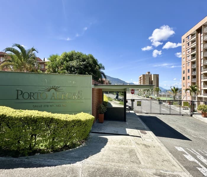 House for Sale in the Cabañas Amazonia Neighborhood, Bello—Porto Alegre Complex