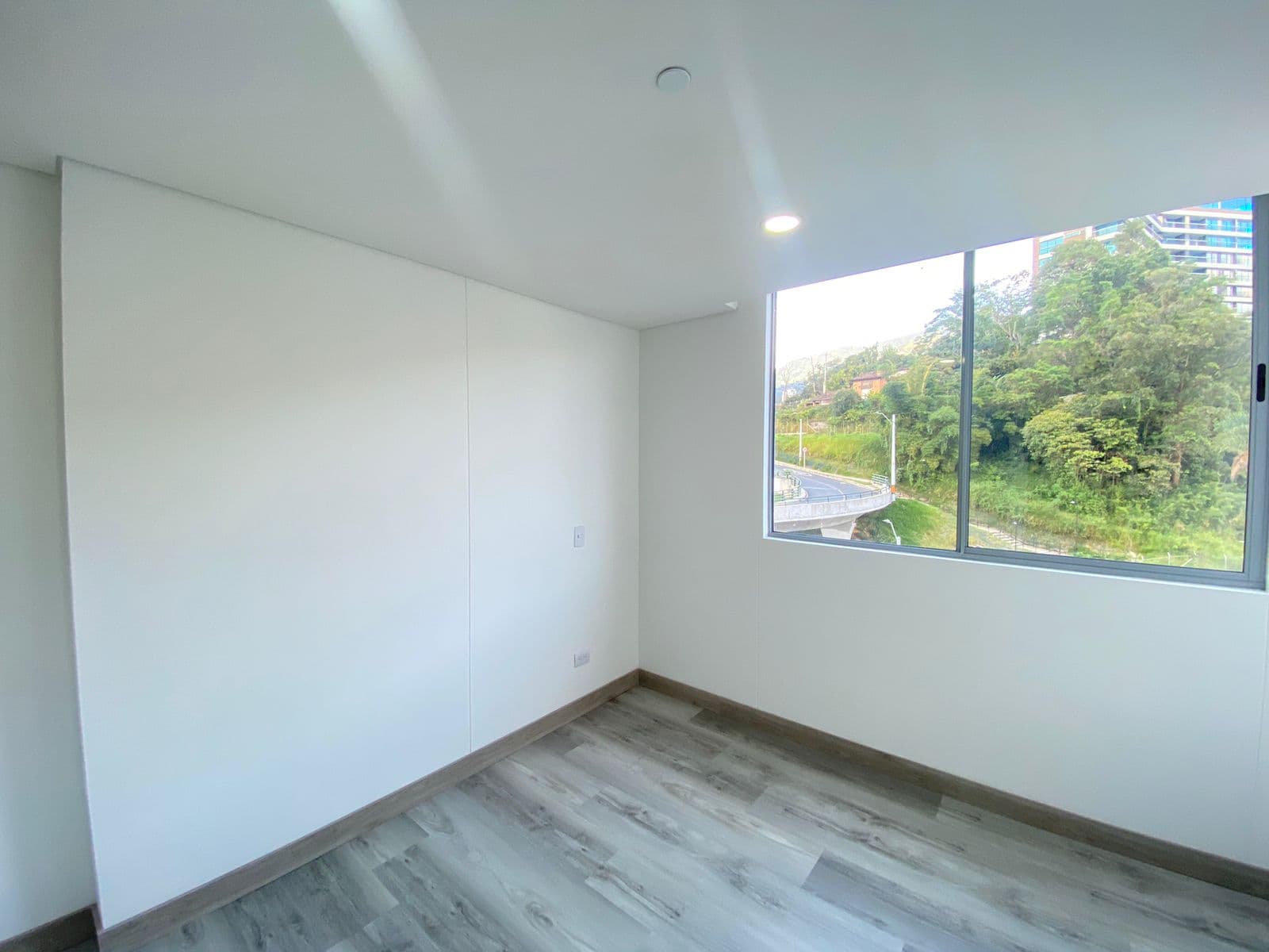 Apartment for Rent, La Abadía Neighborhood, Envigado—Rosset 3 Complex