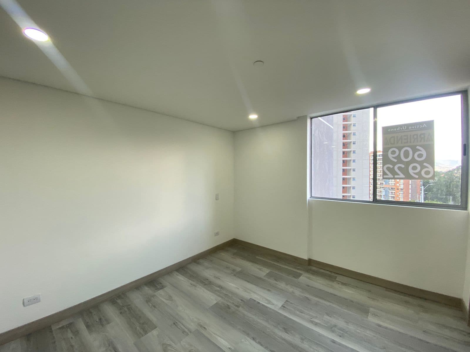 Apartment for Rent, La Abadía Neighborhood, Envigado—Rosset 3 Complex