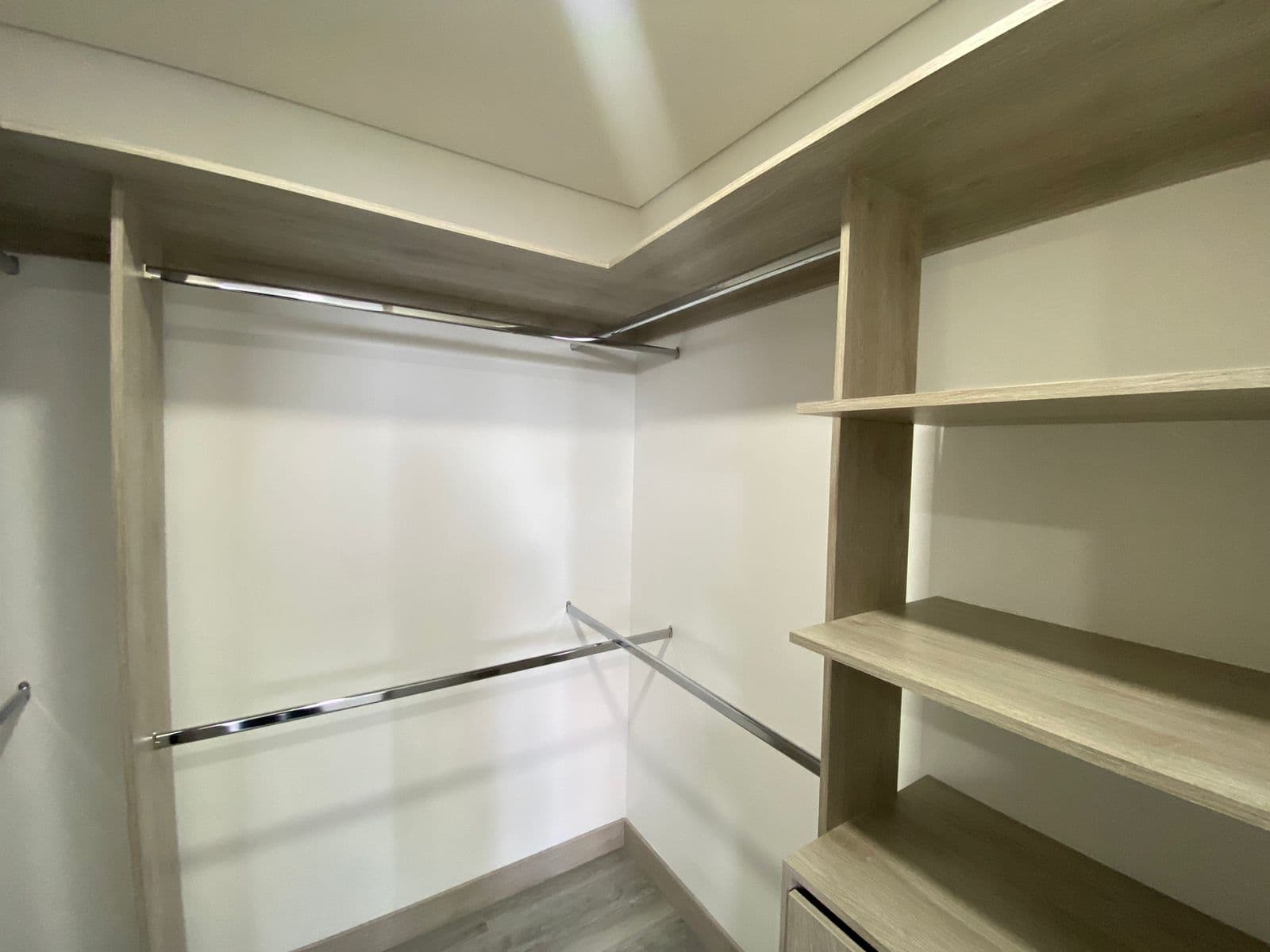 Apartment for Rent, La Abadía Neighborhood, Envigado—Rosset 3 Complex