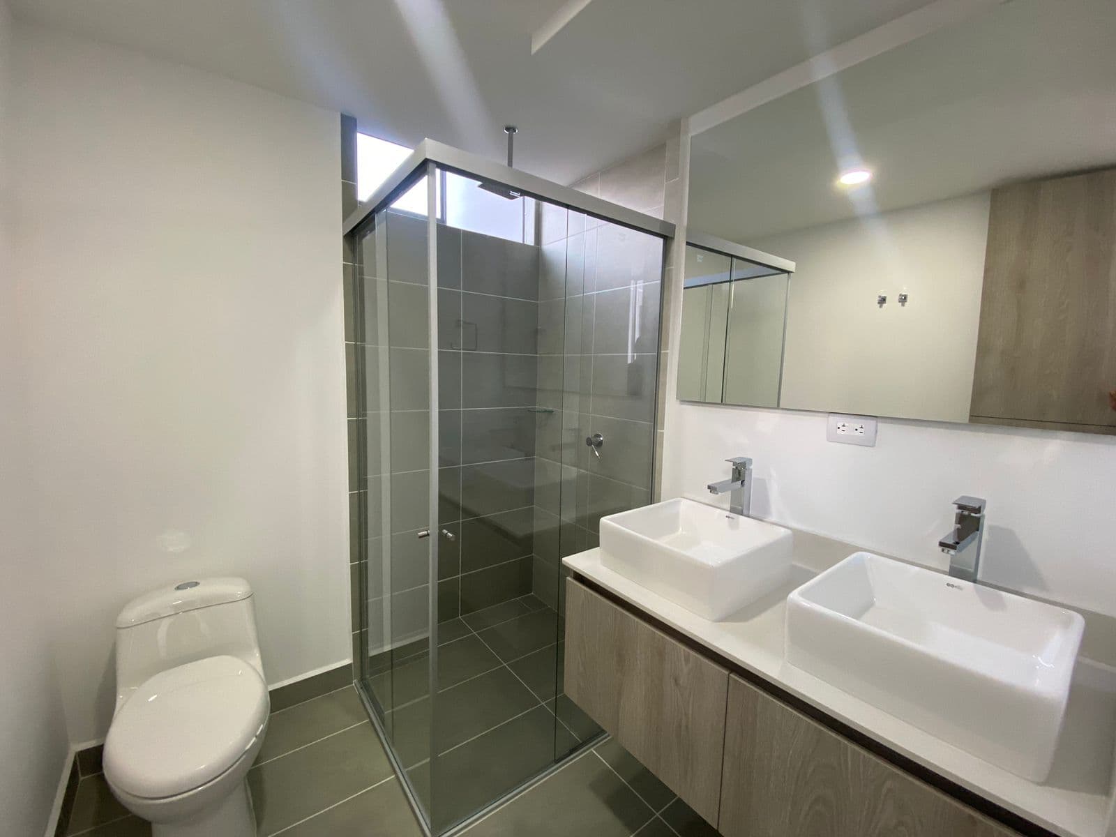 Apartment for Rent, La Abadía Neighborhood, Envigado—Rosset 3 Complex