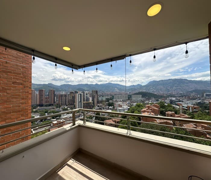 Apartment for Sale, Castropol Area, Poblado—Trigales Complex
