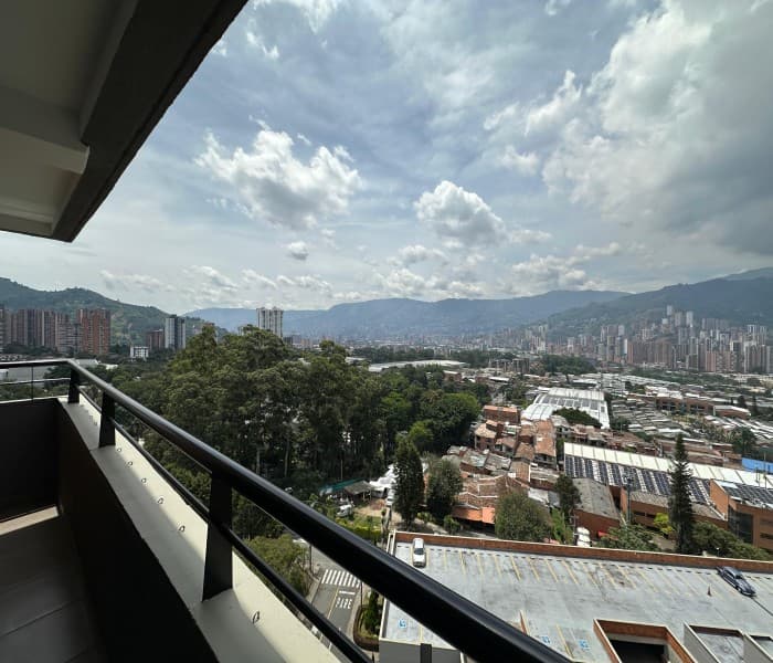 Apartment for Rent, La Estrella Neighborhood—Pitriza Complex