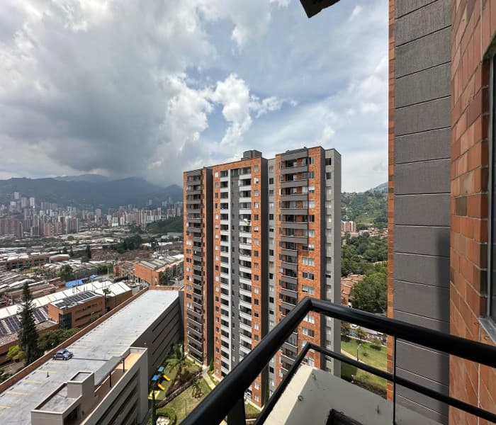 Apartment for Rent, La Estrella Neighborhood—Pitriza Complex