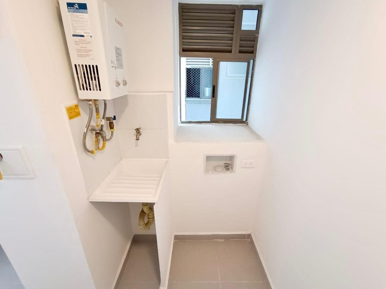 Apartment for Rent in the Fabricato Neighborhood, Bello—Flor de Agua Complex