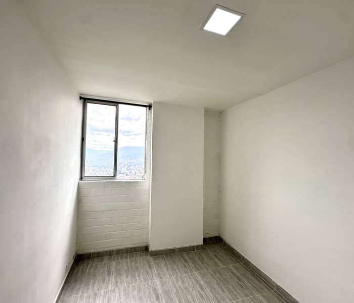 Apartment for Sale in the Maria Auxiliadora Neighborhood, Sabaneta—Altos de Maria Auxiliadora Building