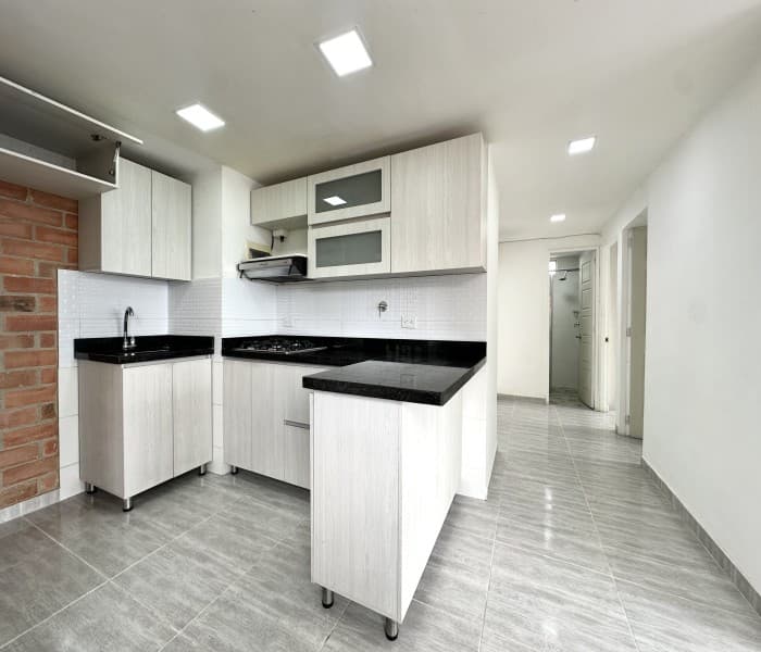 Apartment for Sale in the Maria Auxiliadora Neighborhood, Sabaneta—Altos de Maria Auxiliadora Building