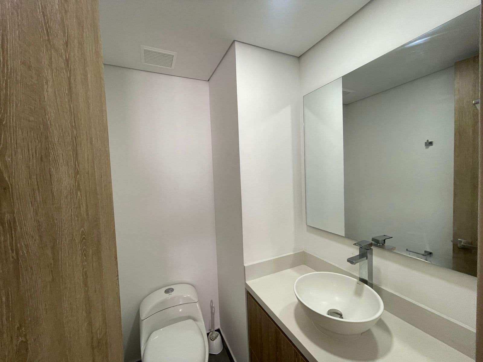Apartment for Rent, Las Palmas Neighborhood, Poblado—Bosque Santo Complex