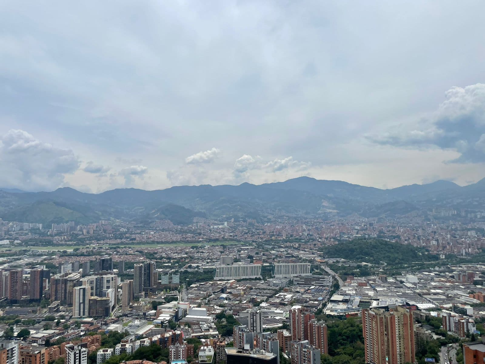 Apartment for Rent, Las Palmas Neighborhood, Poblado—Bosque Santo Complex