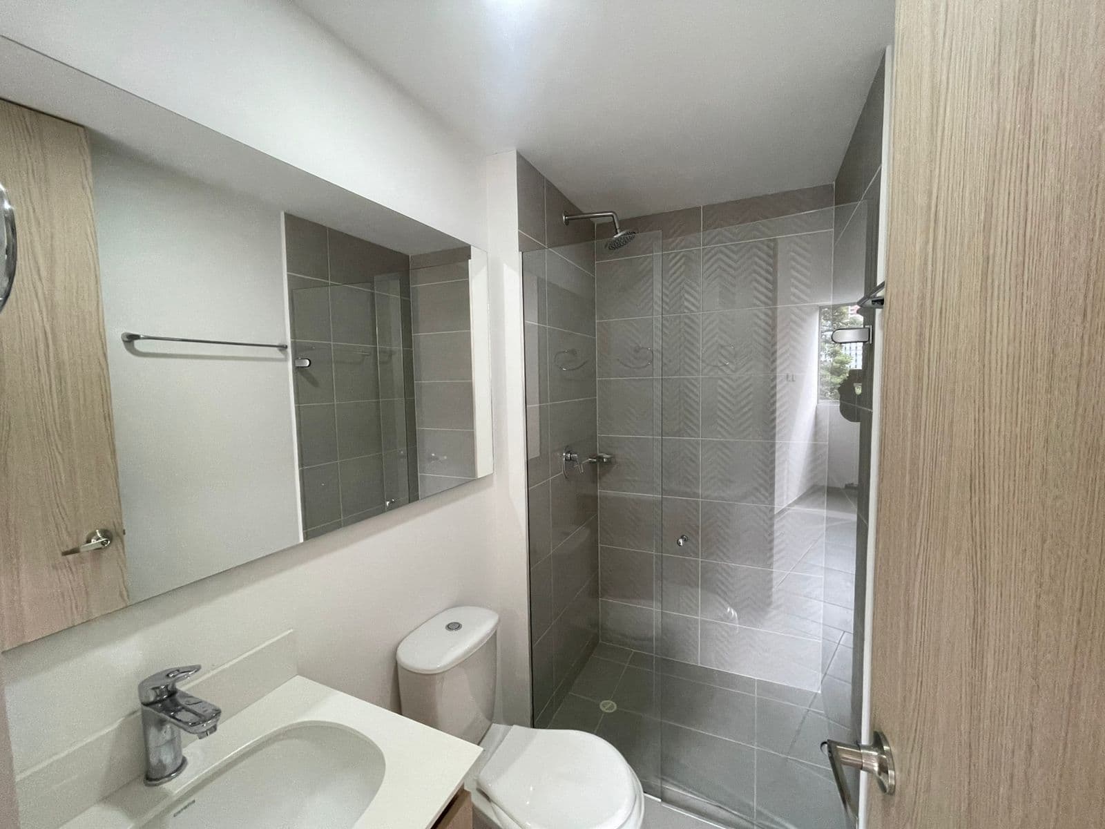 Apartment for Rent, Guayabal Area, Ciudad del Río—Urbanity Complex