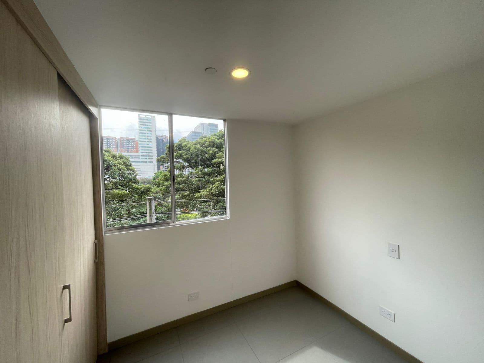 Apartment for Rent, Guayabal Area, Ciudad del Río—Urbanity Complex