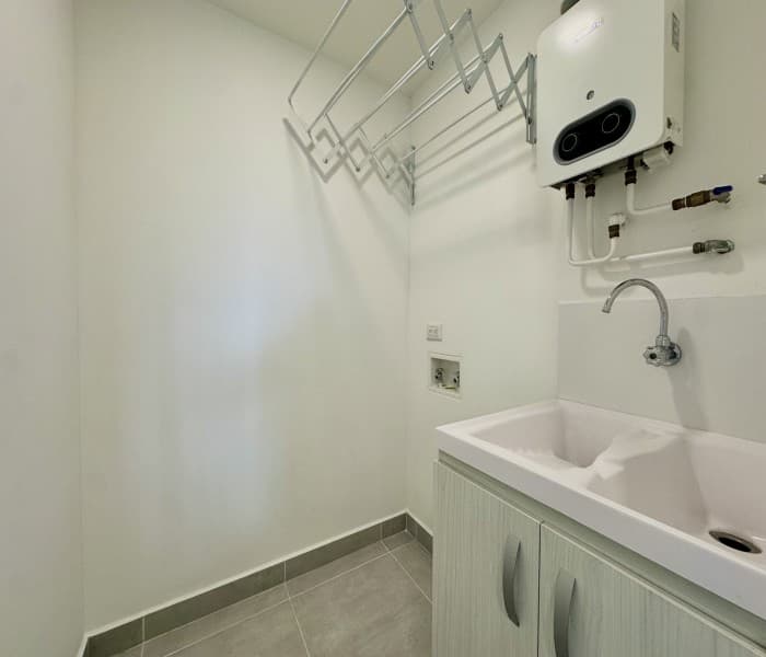 Apartment for Sale in the Ciudad del Río Area, Poblado—La Riviere Complex