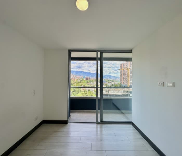 Apartment for Sale in the Ciudad del Río Area, Poblado—La Riviere Complex