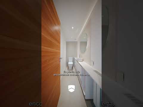 3-bedroom house for sale, fully renovated, with a garage, yard, and terrace, in Pichincha