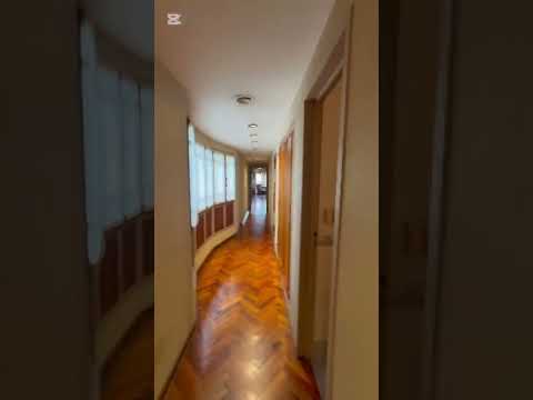 5-room apartment for sale with two parking spaces in Las Lomitas, Lomas de Zamora.