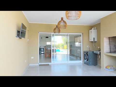 House for Sale: 3 Bedrooms and Separate Office with Pool in San Ramón, Pilar del Este