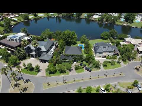 House for Sale on LAGO CENTRAL in Los Castores – Nordelta | 1,115 m² Lot
