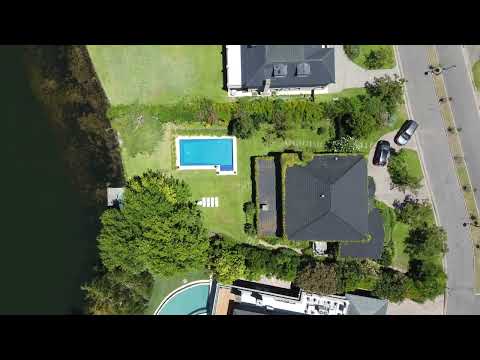 House for Sale on LAGO CENTRAL in Los Castores – Nordelta | 1,115 m² Lot