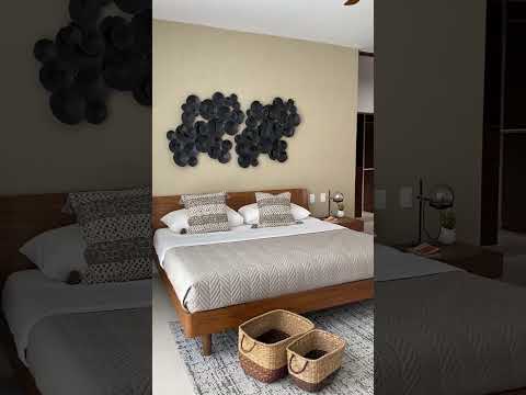 HOUSE FOR SALE: 4 BEDROOMS, PLAYA DEL CARMEN RESIDENTIAL AREA