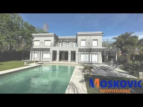 House in El Resuello - for sale - gated community