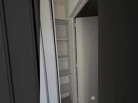 For Sale - 2-room apartment with a front-facing balcony - Bright - Almagro