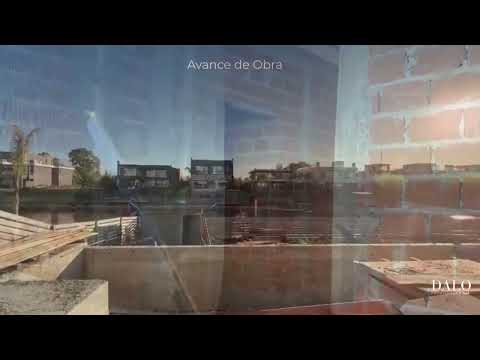 House for Sale in Yacht Nordelta. 6 rooms with a view of the river and a private dock.
