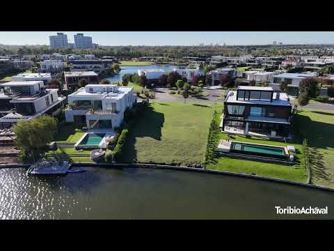 Lakeside lot in Virazon, Nordelta, facing the lake, west-facing