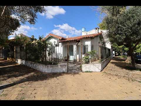 5-room house in need of renovation for sale in Martínez