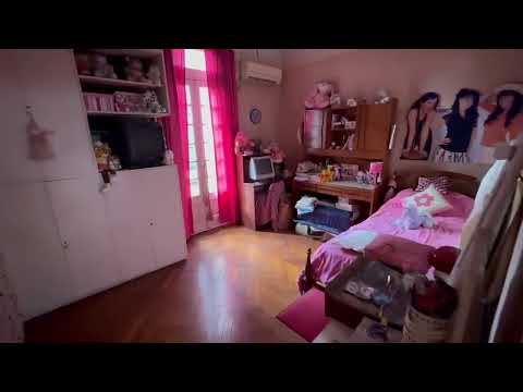 7-room house for sale with a maid's quarters in Flores, featuring a garage, pool, and garden!!