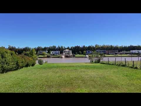 Riverfront lot with boat slip for sale, San Juan neighborhood, for sale