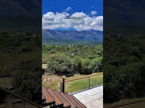 Modern House for Sale with Pool and Panoramic Views of the Mountains, Exclusive Setting | Villa de Las Rosas