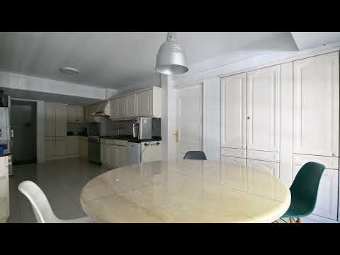 Bright 3-room apartment for sale