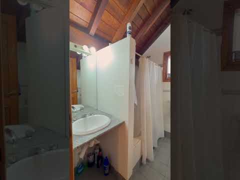 House for SALE in San Martín de los Andes: two bedrooms plus a 20-square-meter office.