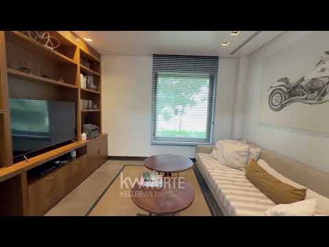 Modern single-story house with tall windows on Corredor Bancalari Talar del Lago 2