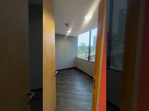 Office for Rent on Paseo de las Palmas