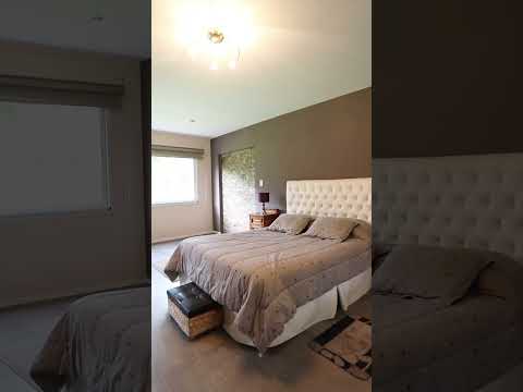 FOR SALE: 4-ROOM HOUSE in Malibu CANNING