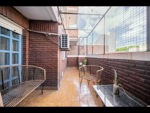Apartment for Sale in Villa del Parque: 2-room, 1-bedroom, with balcony and terrace