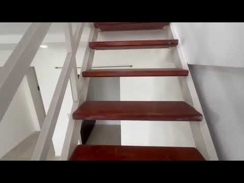Two-room duplex apartment for sale in Monserrat