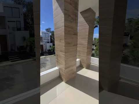 New 5-bedroom house for sale in Granada, Encuentro, Playa del Carmen P4533