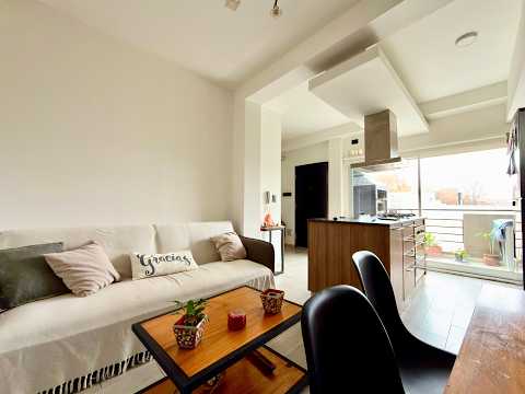 TWO-ROOM APARTMENT IN VILLA DEVOTO WITH A GARAGE AND A BALCONY.