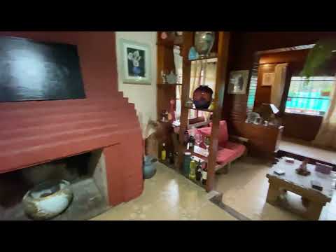 4-Room House for Sale in San Isidro with a Garden, Outdoor Dining Area, and Grill