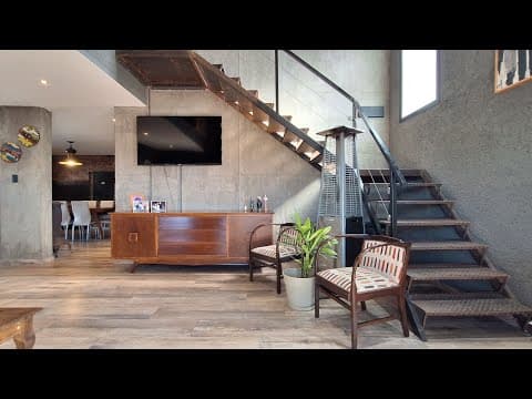 3-BEDROOM HOUSE FOR SALE WITH SWIMMING POOL, JACUZZI, AND LARGE YARD IN THE LA PAMPEANA NEIGHBORHOOD