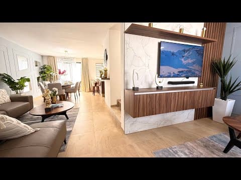 House with a TV Room on the Ground Floor, on a Private Street with a VIP Movie Theater, Zakia Querétaro