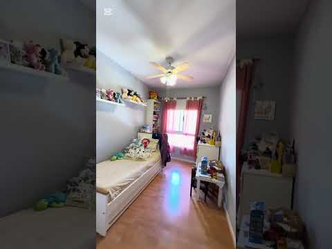 4-room apartment - With a balcony - Eligible for a mortgage